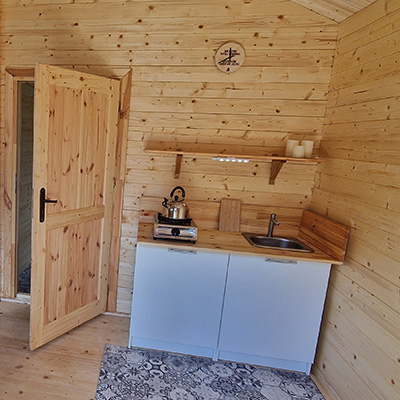 Wnętrze domku - kuchnia